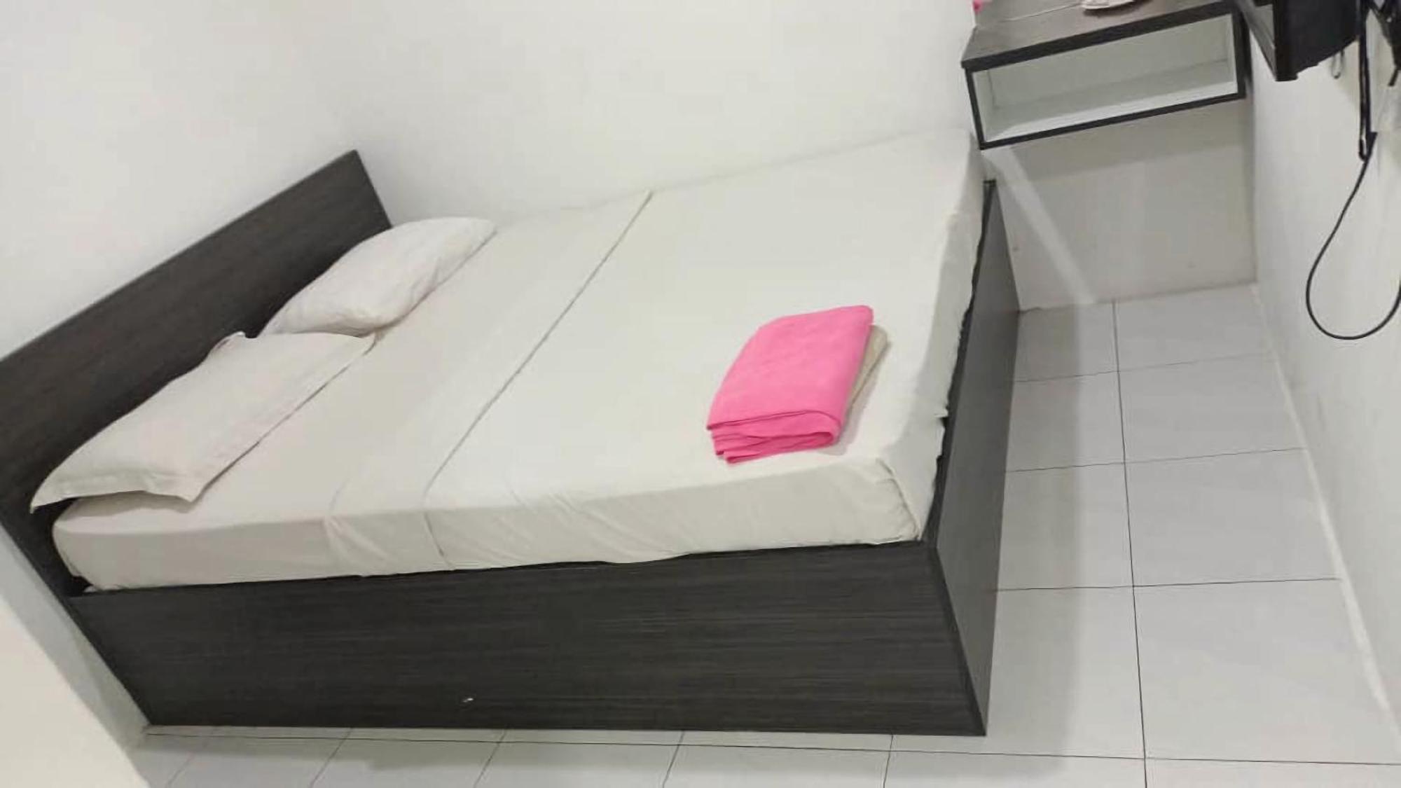 Hotel Checkedinn Ипох Экстерьер фото